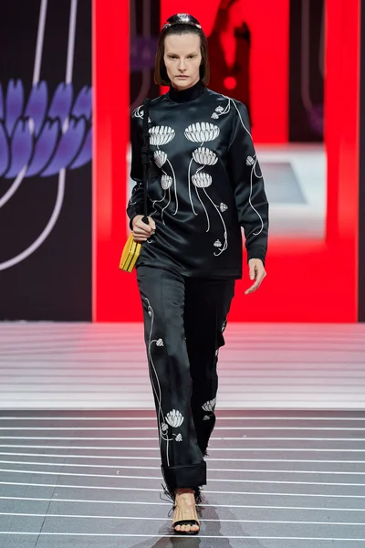 Look 58